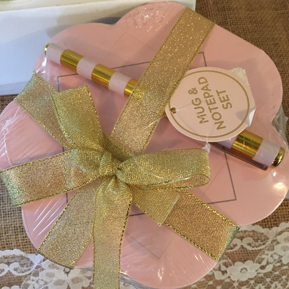 BNWT Hello Beautiful Giant White Mug & Notepad Set - Picture 3 of 4